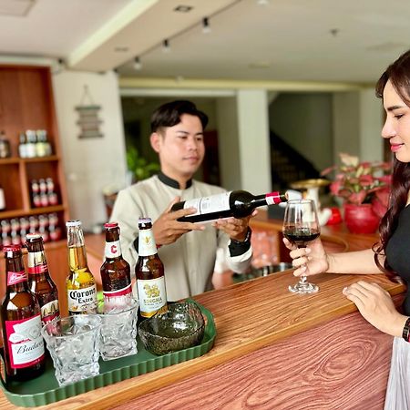 City Comfort Hotel Phnom Penh Airport מראה חיצוני תמונה