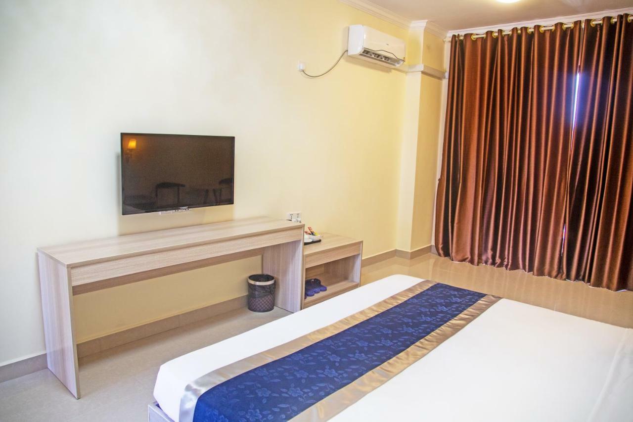 City Comfort Hotel Phnom Penh Airport מראה חיצוני תמונה