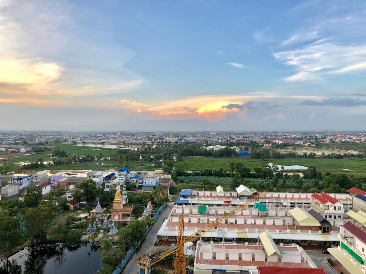 City Comfort Hotel Phnom Penh Airport מראה חיצוני תמונה