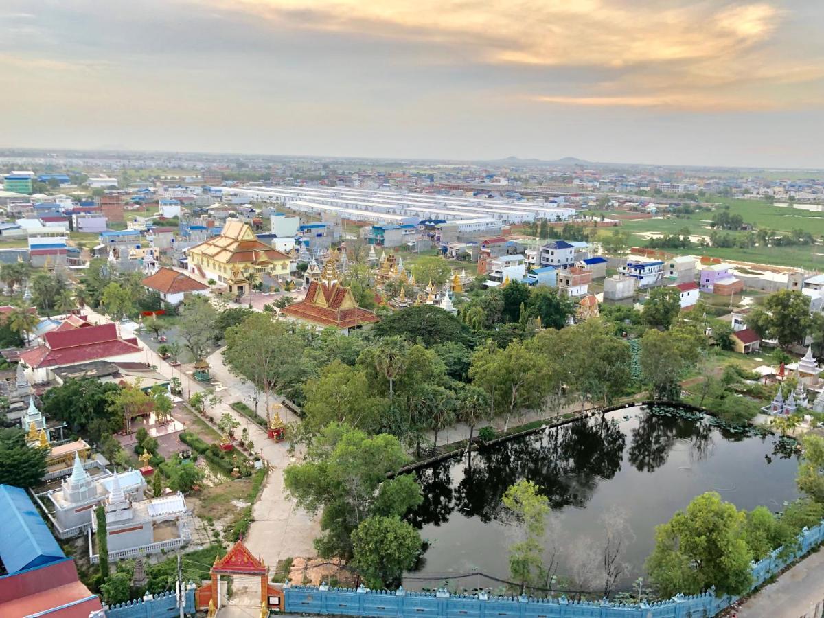 City Comfort Hotel Phnom Penh Airport מראה חיצוני תמונה